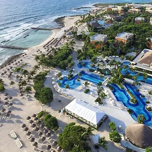 5* Rezort Bahia Principe Luxury (adults Only)